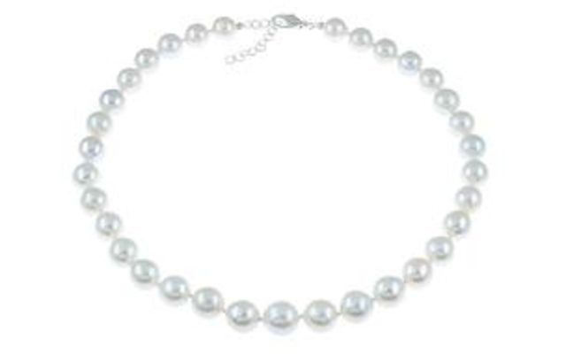 Freshwater cultured pearl necklace with 925 sterling silver lobster clasp