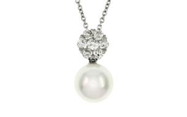 Necklace 750 /- white gold with diamonds and freshwater cultured pearl